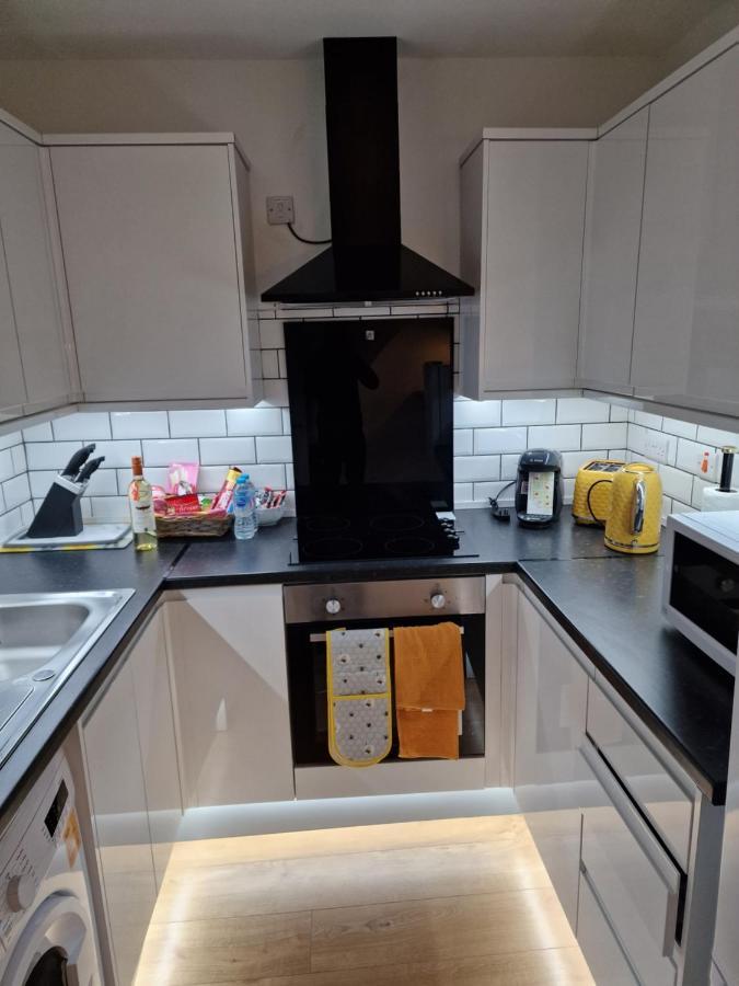 Balco Sherwood Apartment - 2 Bedrooms, 5 Beds - Sky Tv And Internet Nottingham Exteriér fotografie